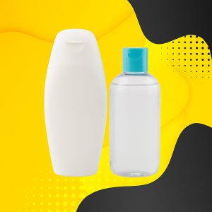 تصویر ظروف مایع و عمومی شامل یک بطری سفید شامپویی با درب فلیپ‌تاپ و یک بطری شفاف پلاستیکی با درب آبی روی پس‌زمینه زرد و مشکی مدرن